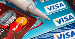 Comment obtenir une carte de crédit sans compte en banque ?